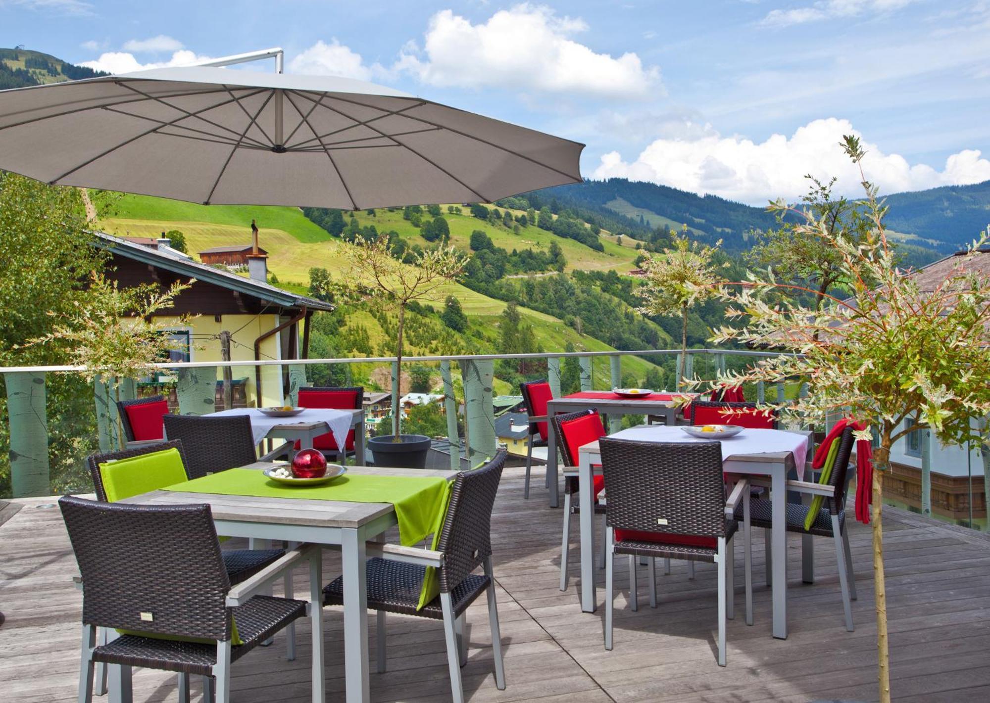 Hotel Talblick Saalbach-Hinterglemm Exteriör bild