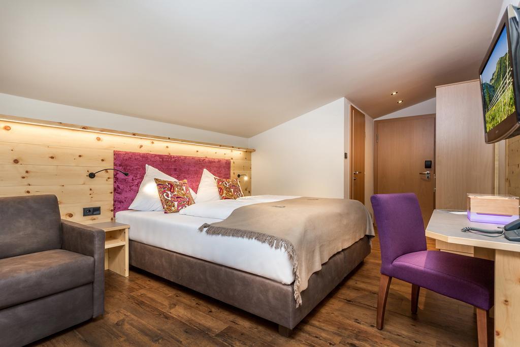 Hotel Talblick Saalbach-Hinterglemm Exteriör bild